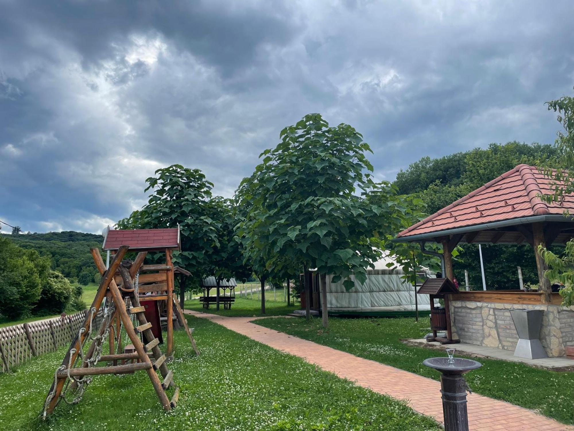 Nomád jurta Zalakaros mellett Hotel Zalamerenye Exterior foto